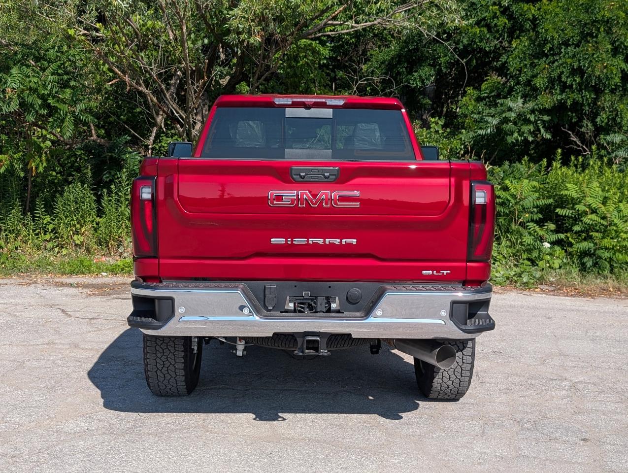 2025 GMC SIERRA 2500HD SLT Photo