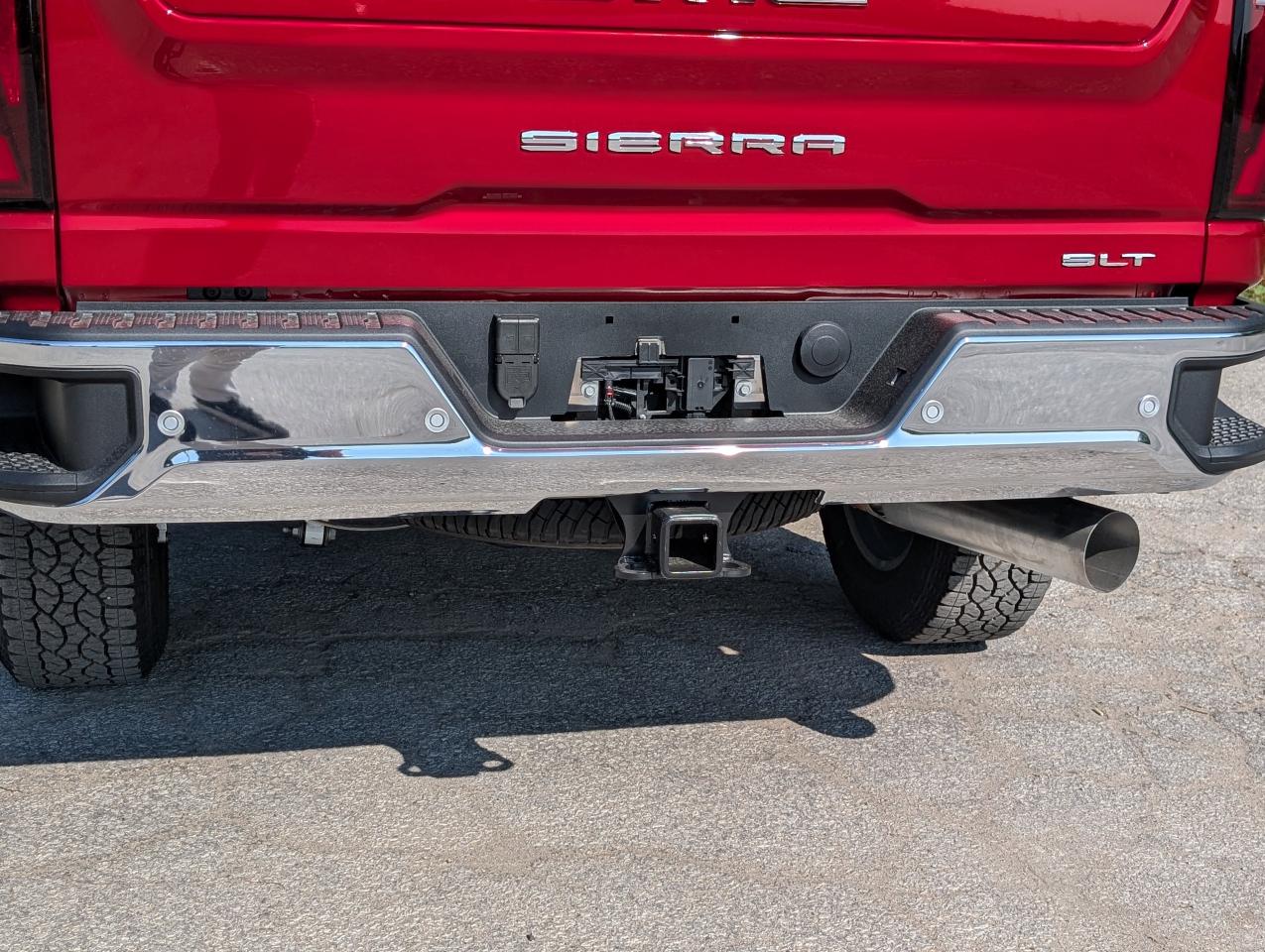 2025 GMC SIERRA 2500HD SLT Photo