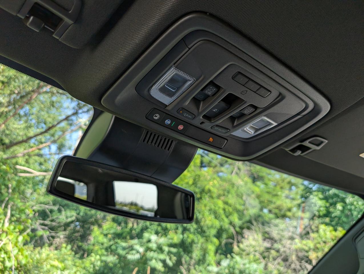 2025 GMC SIERRA 2500HD SLT Photo