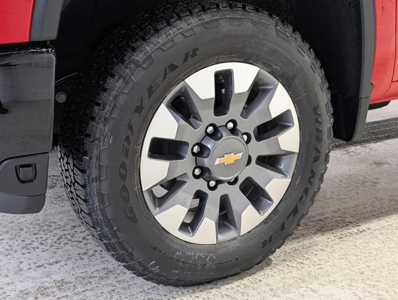 2025 Chevrolet SILVERADO 2500HD Custom Photo