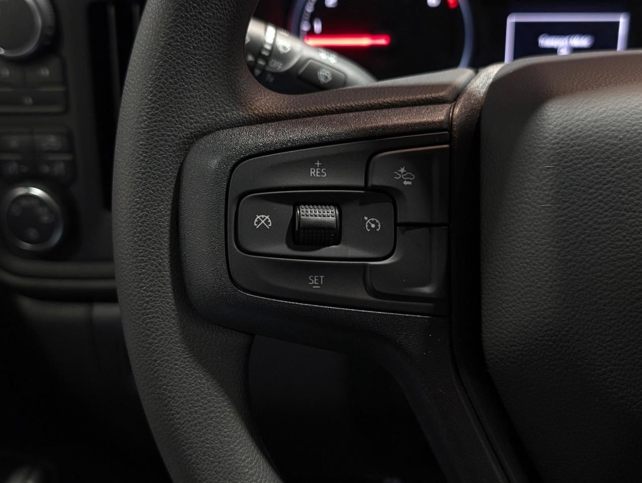 2025 Chevrolet SILVERADO 2500HD Custom Photo