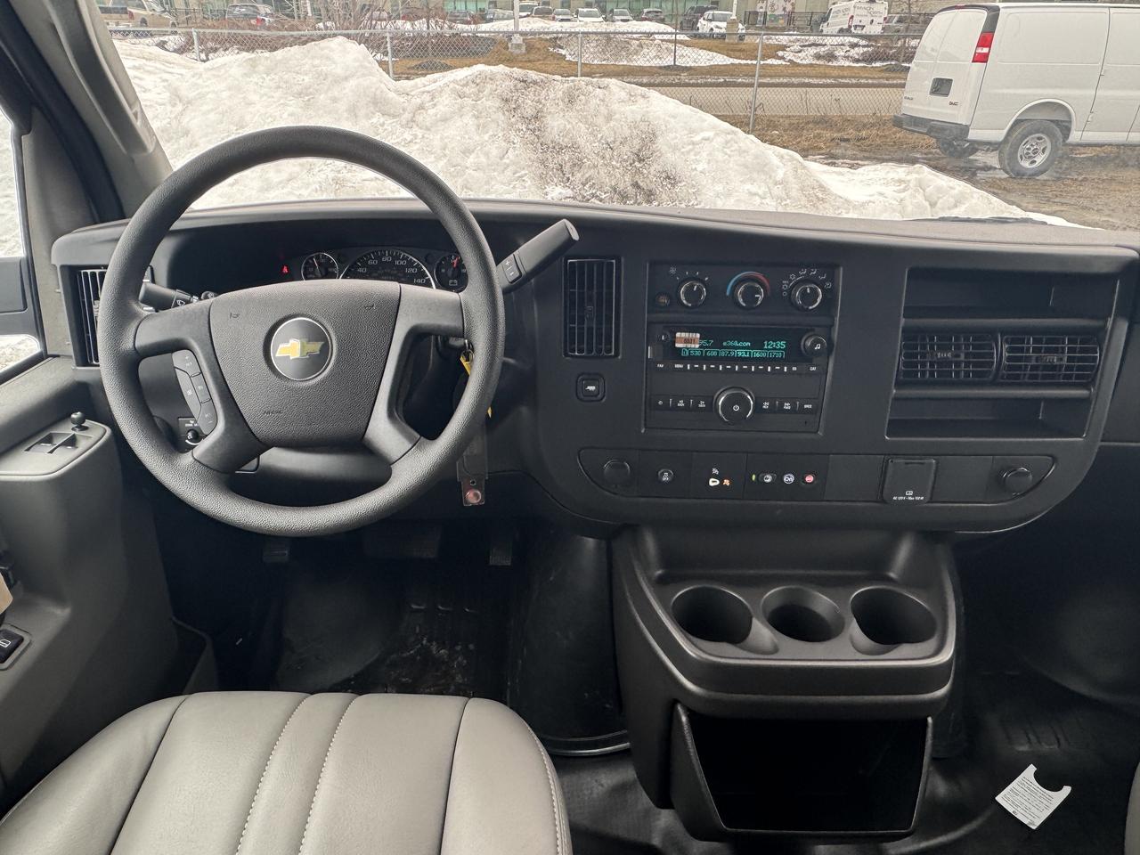 2024 Chevrolet Express Cargo Van  Photo