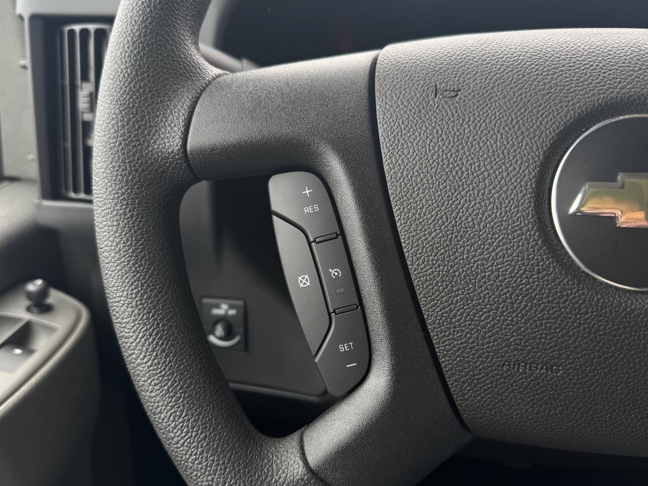 2024 Chevrolet Express Cargo Van  Photo