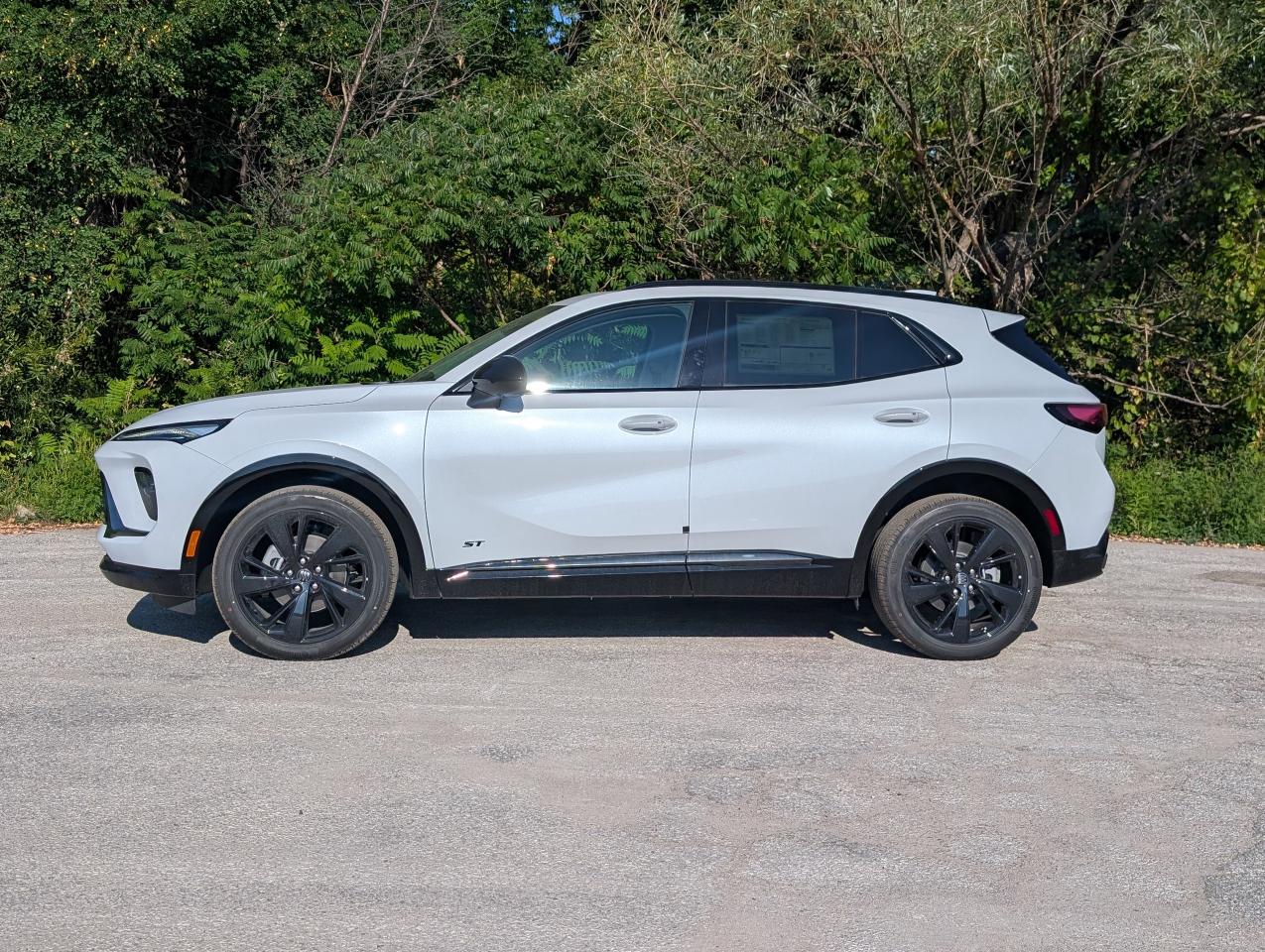 2025 Buick Envision SPORT TOURING Photo4