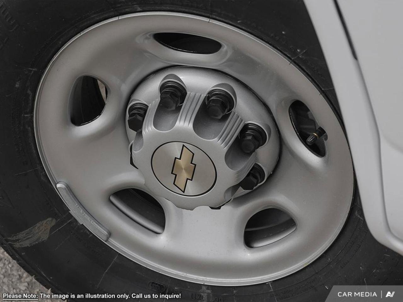 2024 Chevrolet Express Cargo Van  Photo