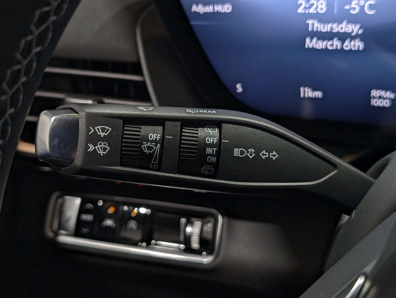 2025 Buick Envision SPORT TOURING Photo