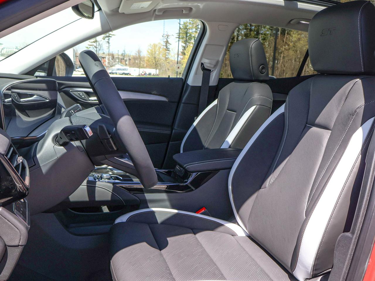 2025 Buick Envision SPORT TOURING Photo