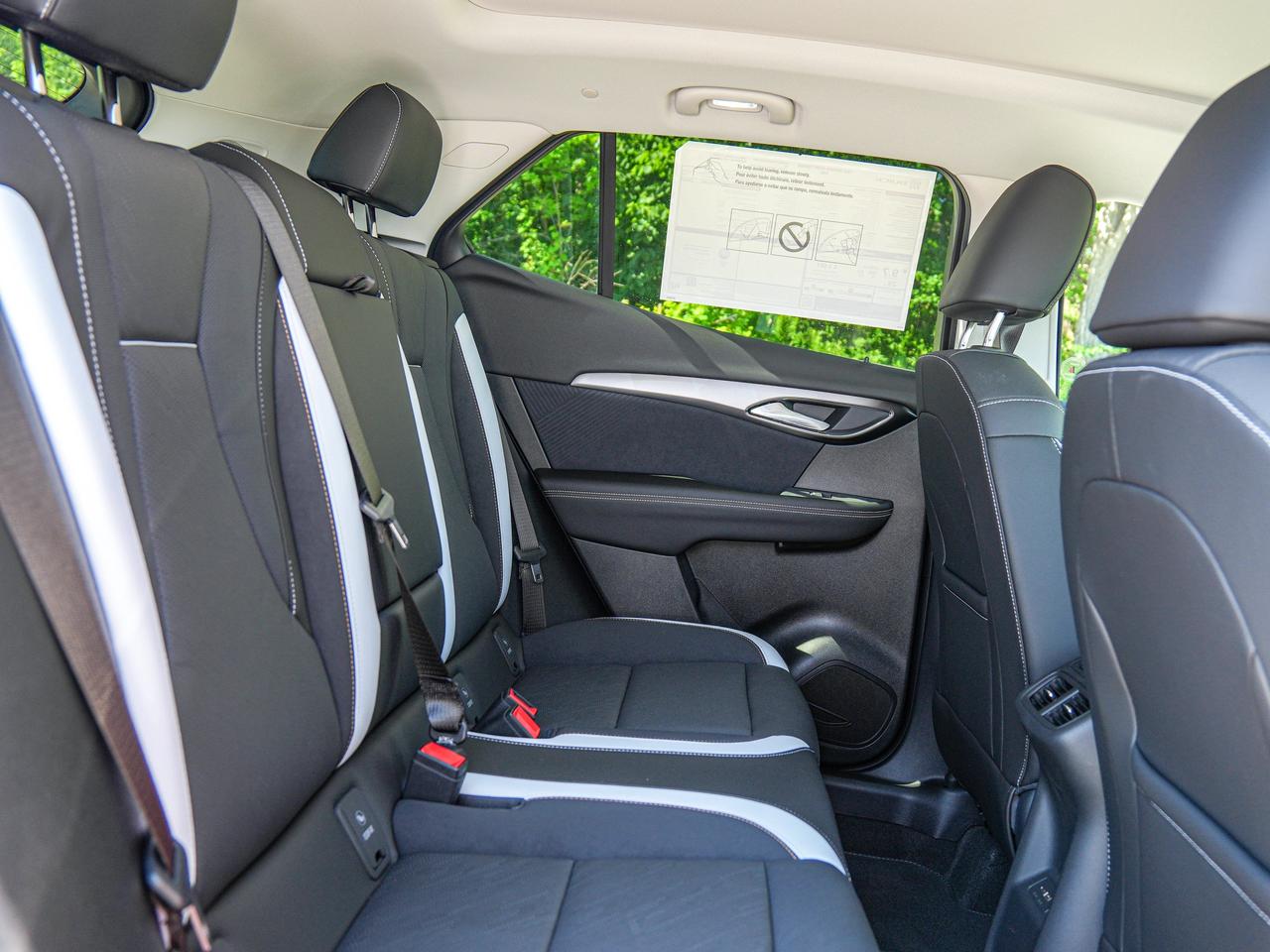 2025 Buick Envision SPORT TOURING Photo