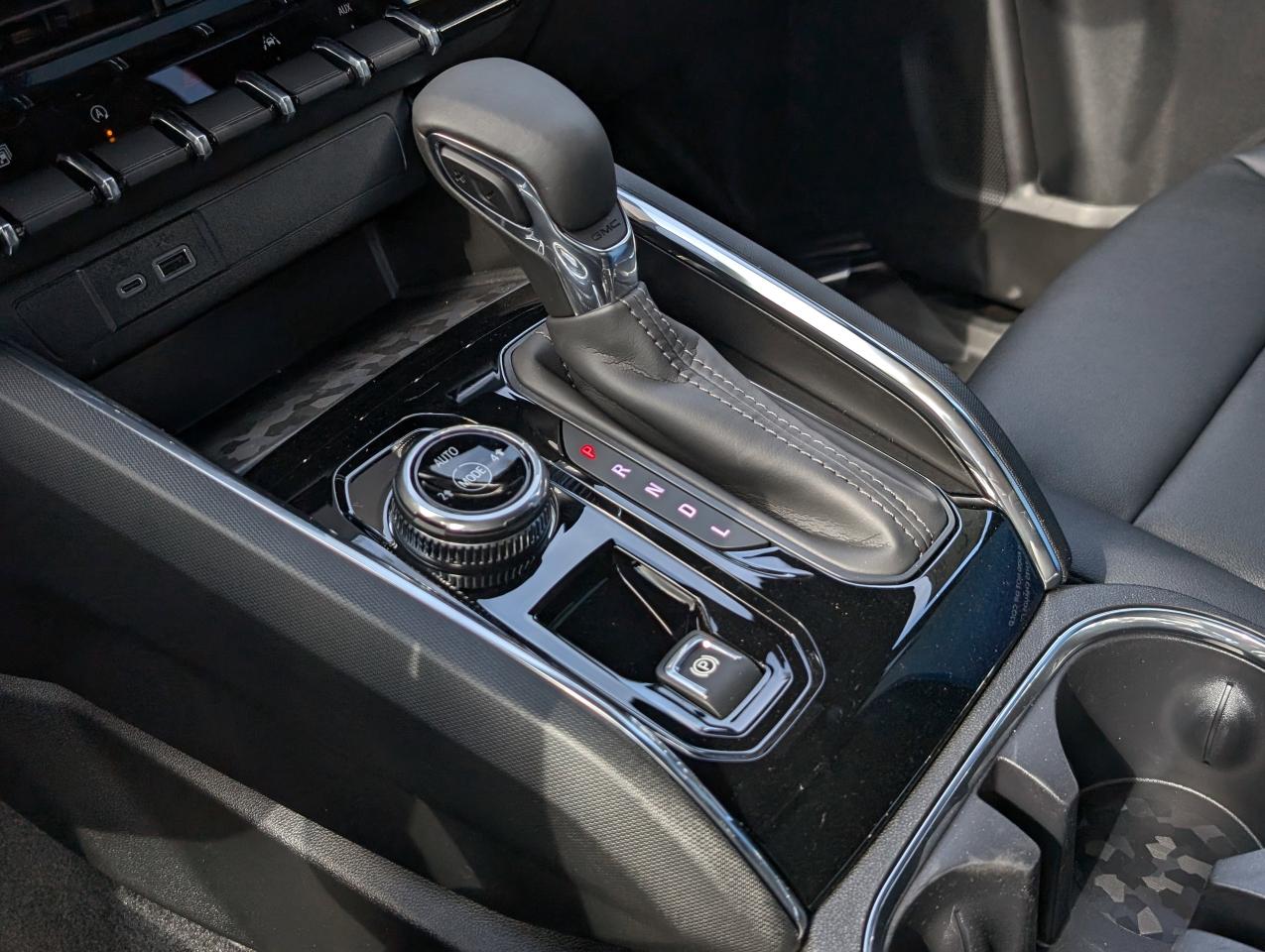 2026 GMC Canyon Elevation Photo