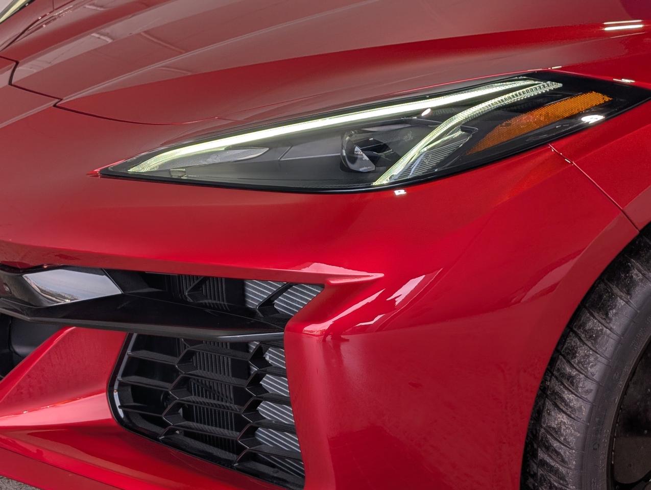 2025 Chevrolet Corvette E-Ray 3LZ Photo