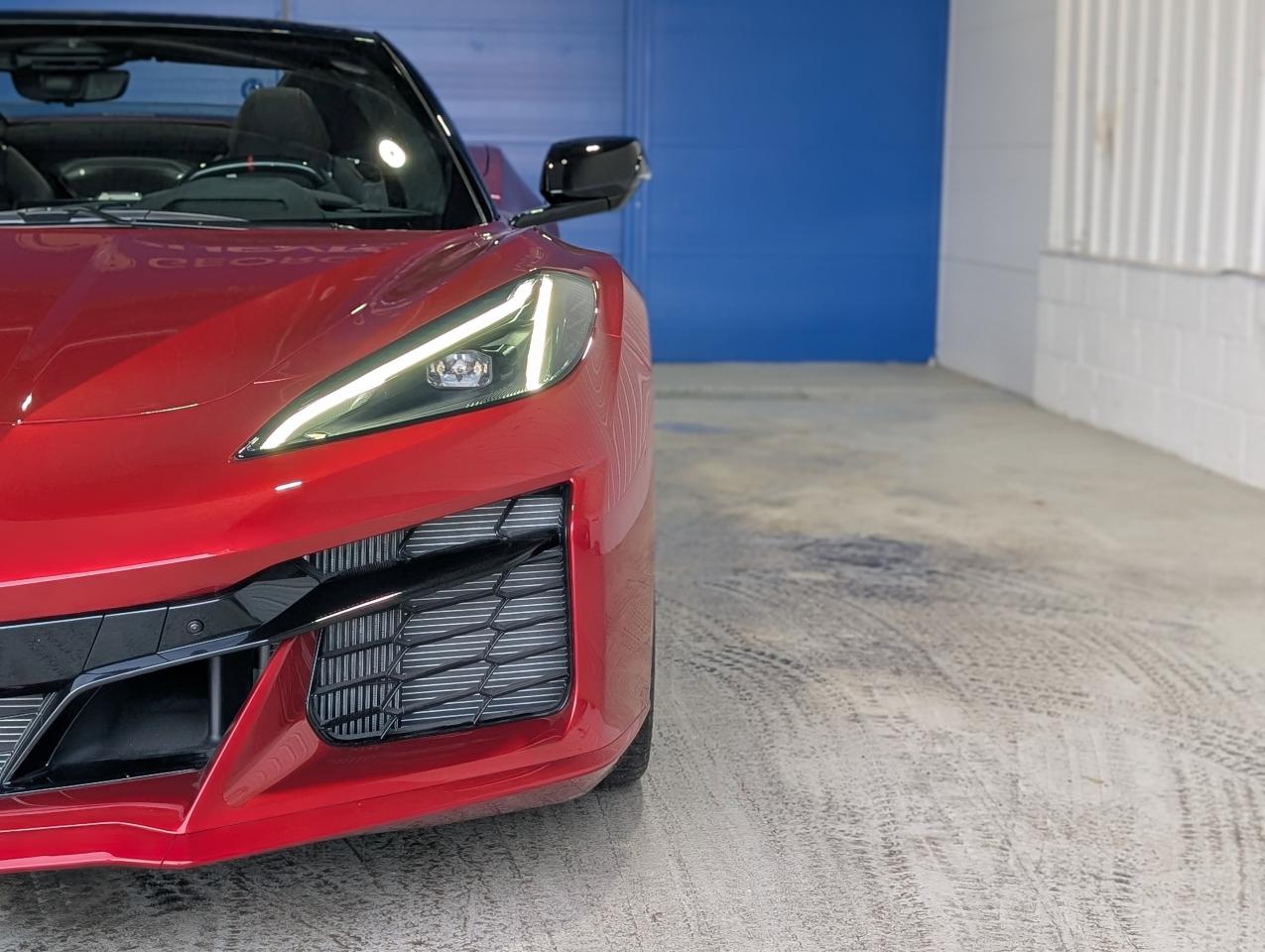 2025 Chevrolet Corvette E-Ray 3LZ Photo