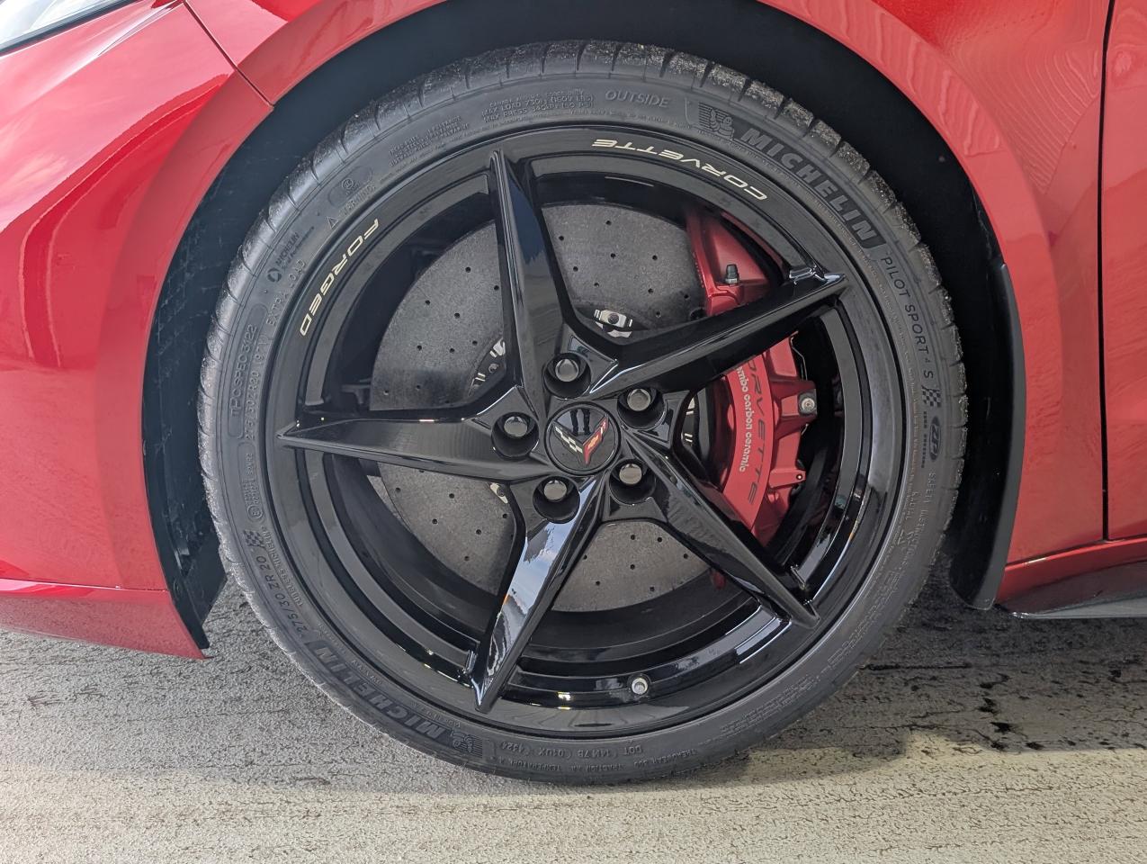 2025 Chevrolet Corvette E-Ray 3LZ Photo