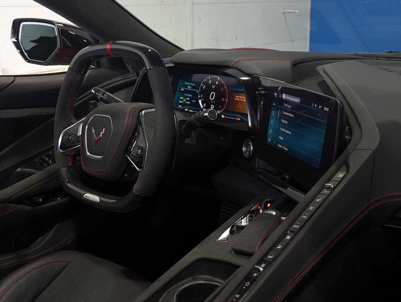 2025 Chevrolet Corvette E-Ray 3LZ Photo