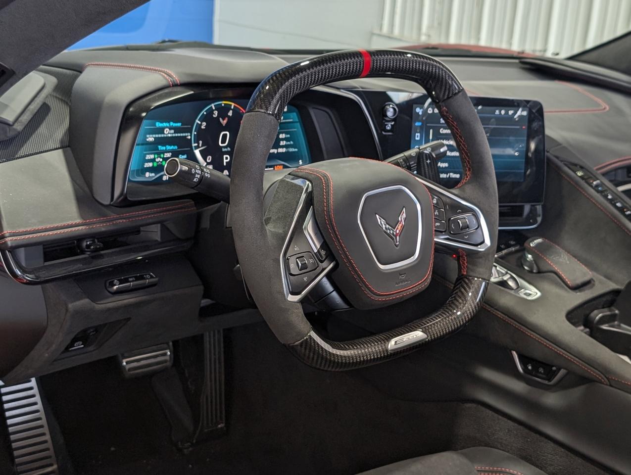 2025 Chevrolet Corvette E-Ray 3LZ Photo