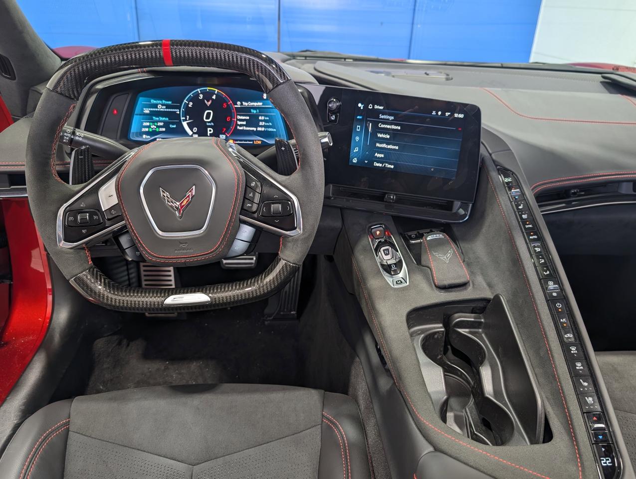 2025 Chevrolet Corvette E-Ray 3LZ Photo