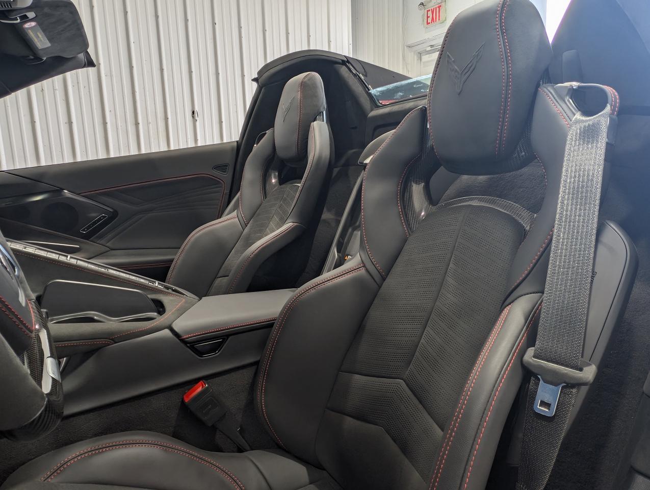 2025 Chevrolet Corvette E-Ray 3LZ Photo