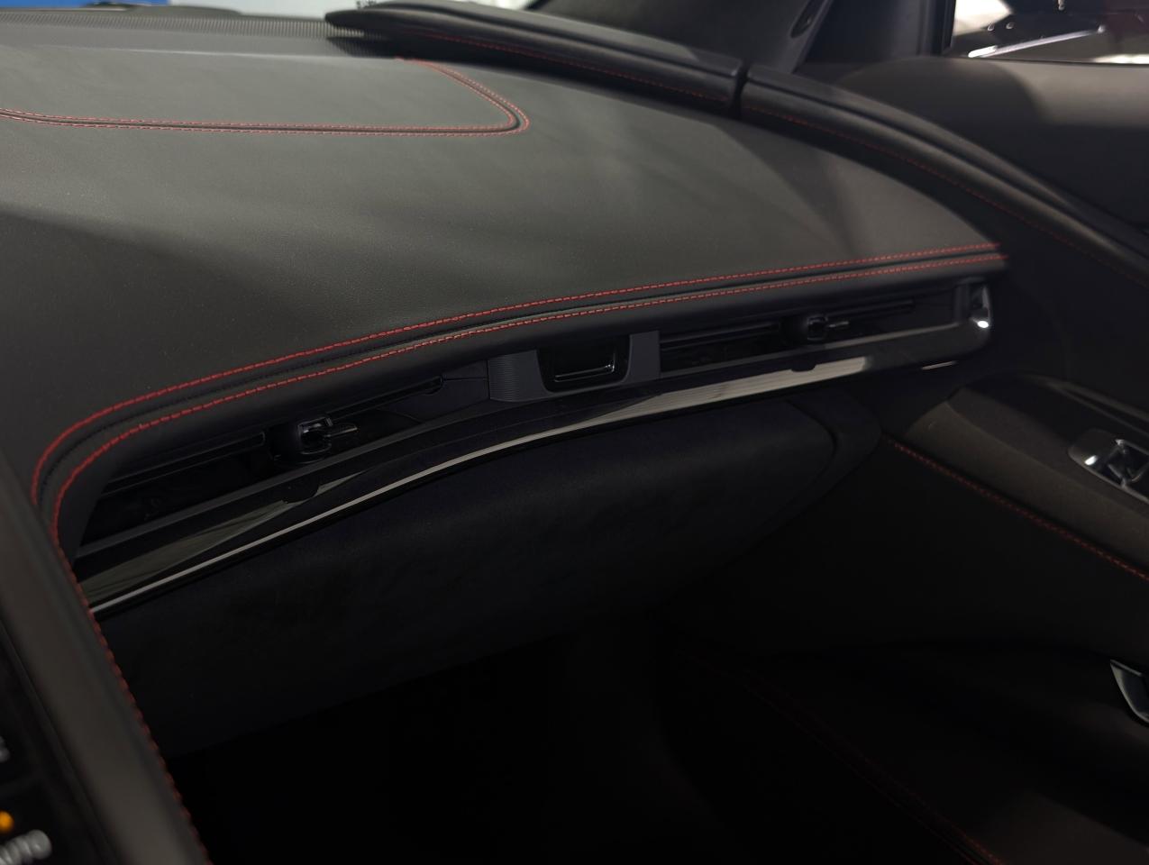 2025 Chevrolet Corvette E-Ray 3LZ Photo