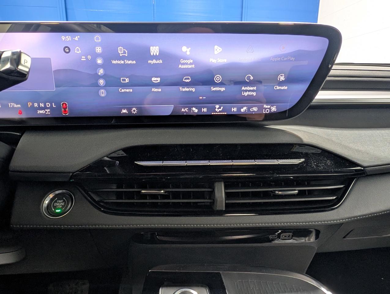 2025 Buick Enclave Preferred Photo