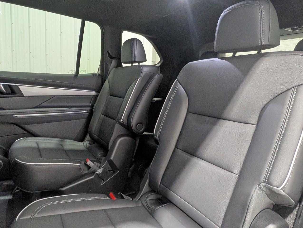 2025 Buick Enclave Preferred Photo