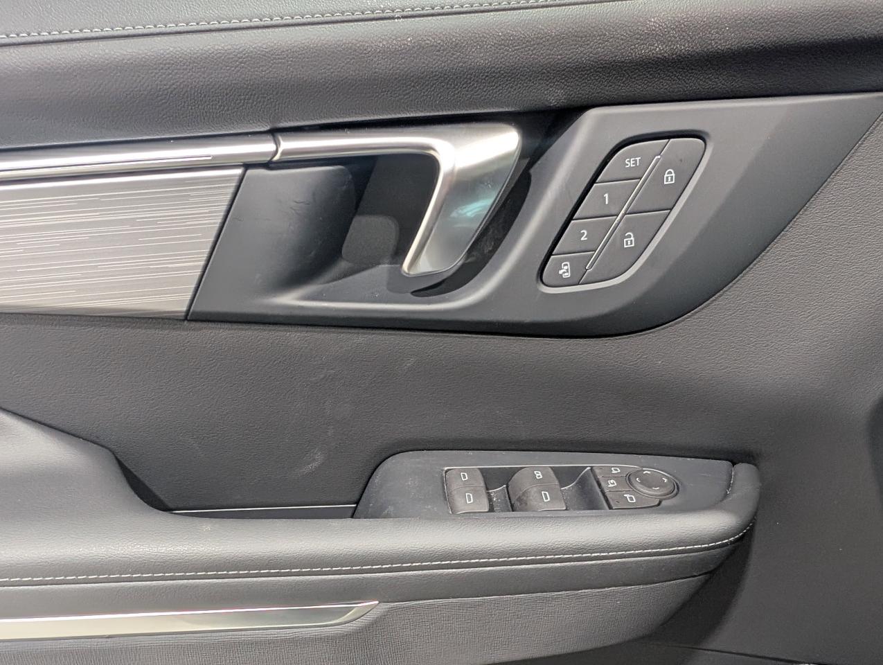 2025 Buick Enclave Preferred Photo