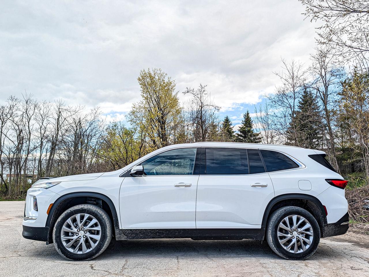 2025 Buick Enclave Preferred Photo
