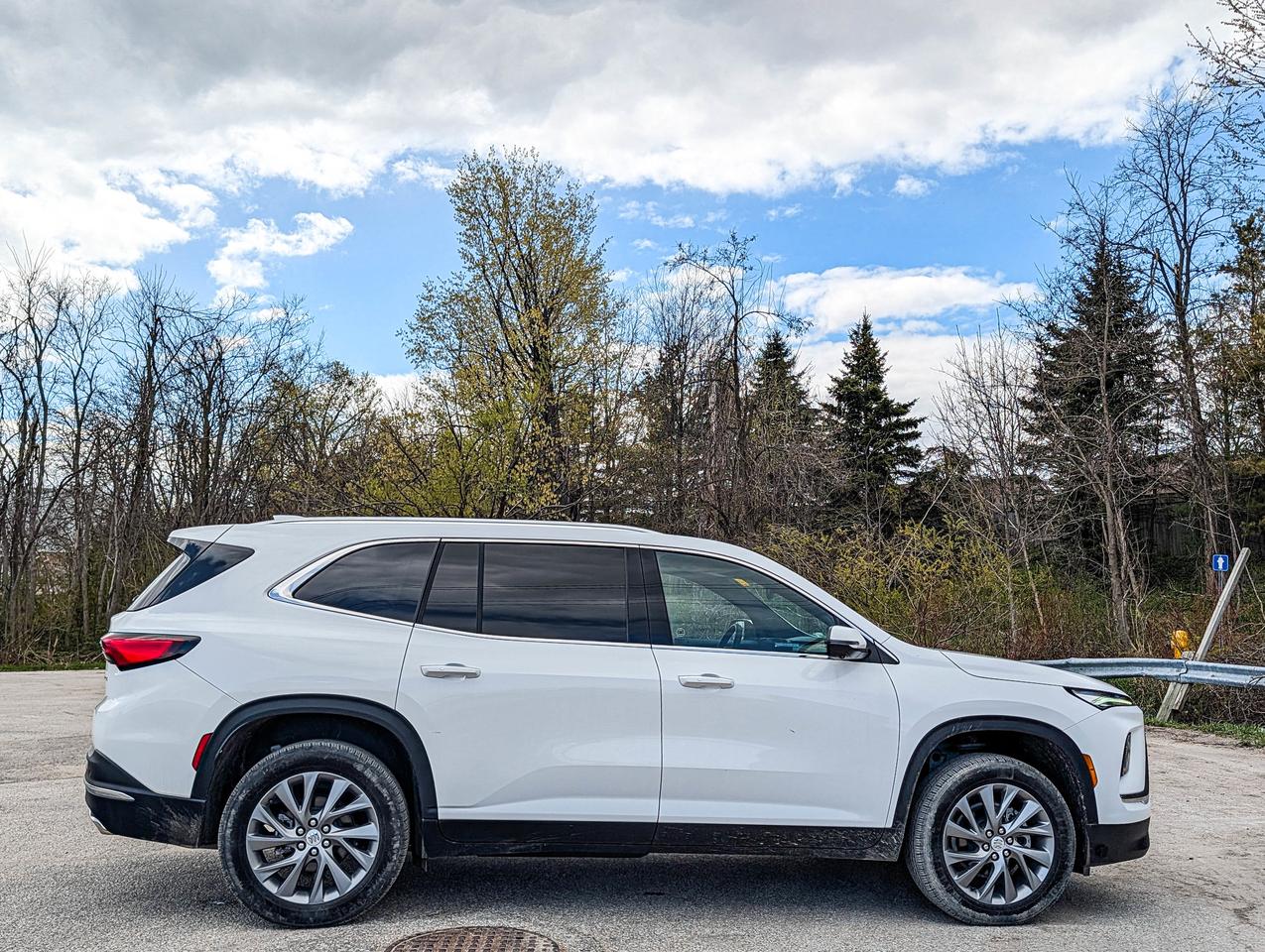 2025 Buick Enclave Preferred Photo