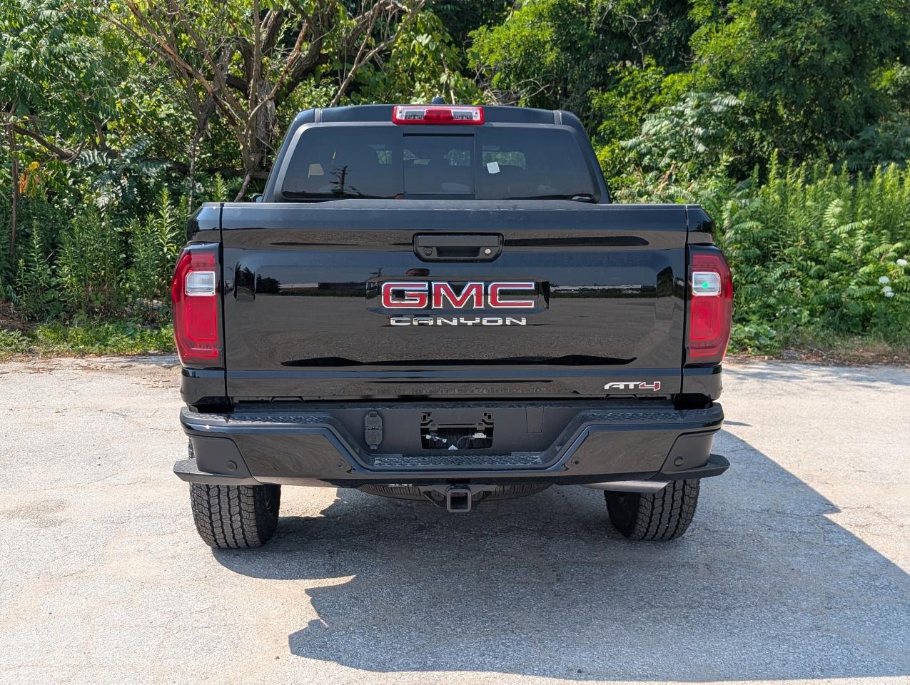 2025 GMC Canyon AT4 Photo