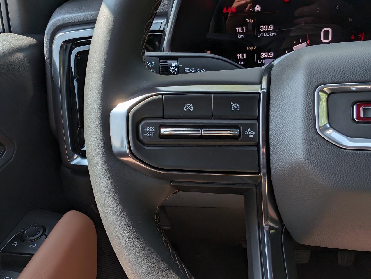 2025 GMC Canyon AT4 Photo