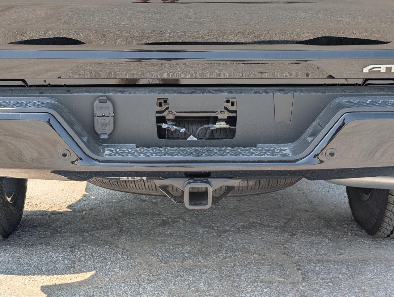 2025 GMC Canyon AT4 Photo