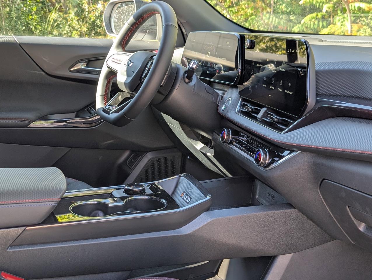 2026 Chevrolet Equinox AWD RS Photo