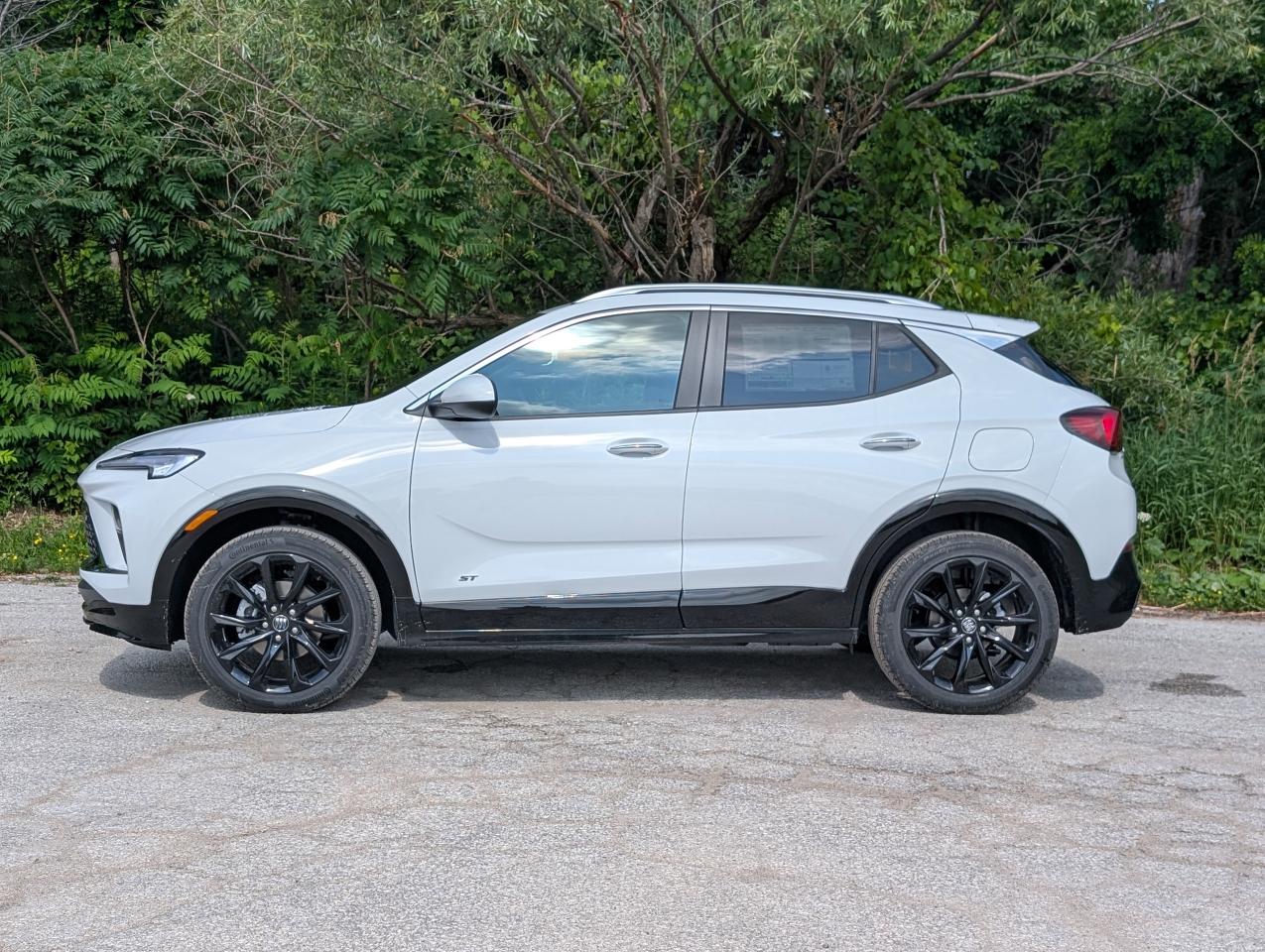 2026 Buick Encore GX Sport Touring Photo