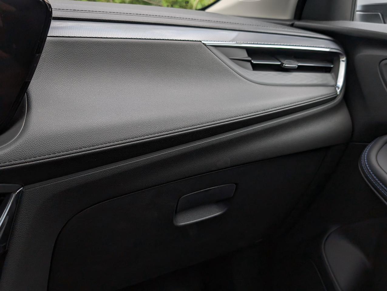 2026 Buick Encore GX Sport Touring Photo