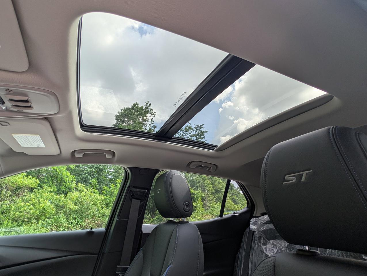 2026 Buick Encore GX Sport Touring Photo