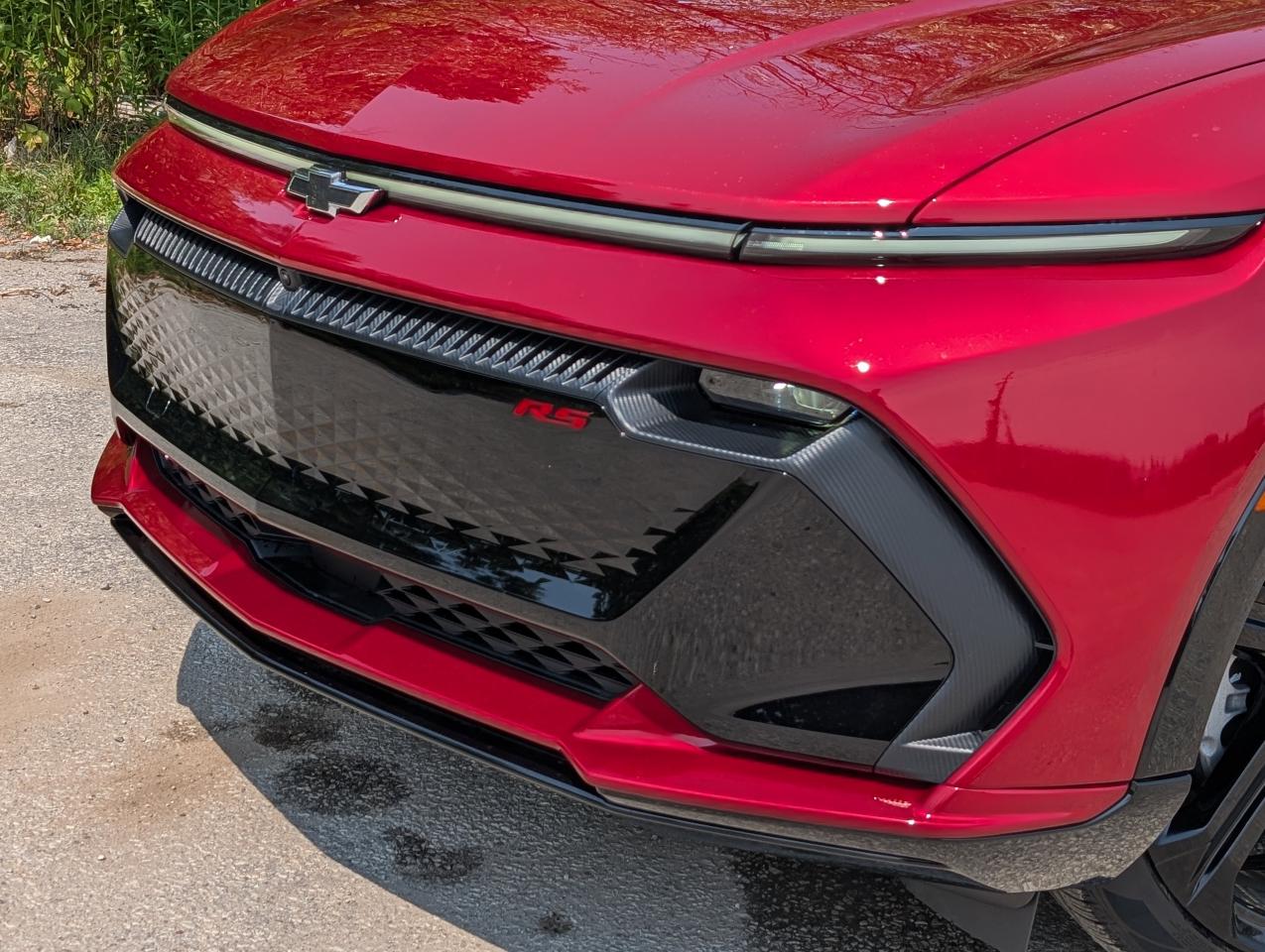 2025 Chevrolet Equinox EV RS Photo