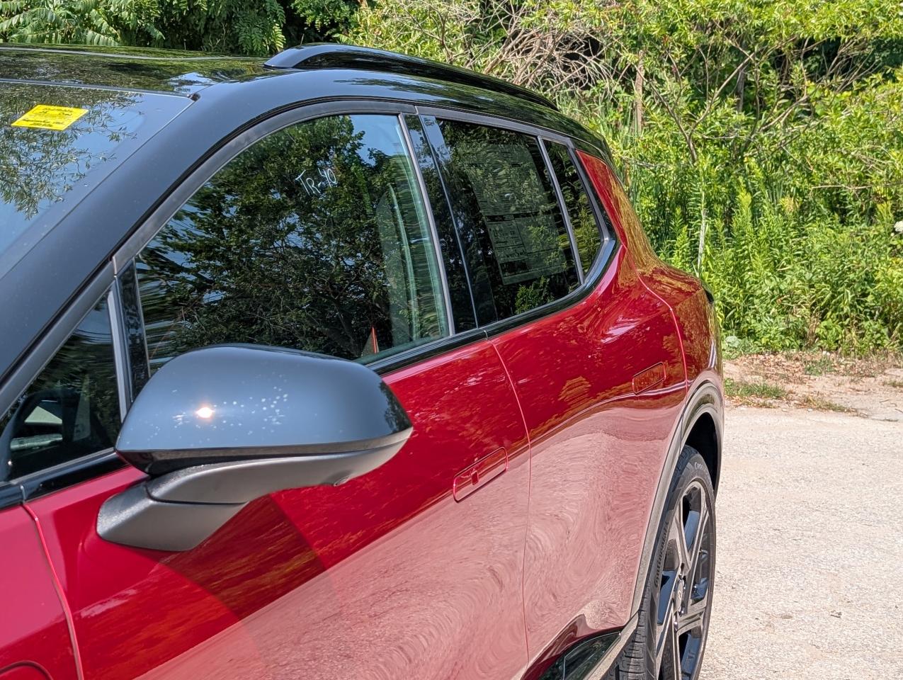 2025 Chevrolet Equinox EV RS Photo