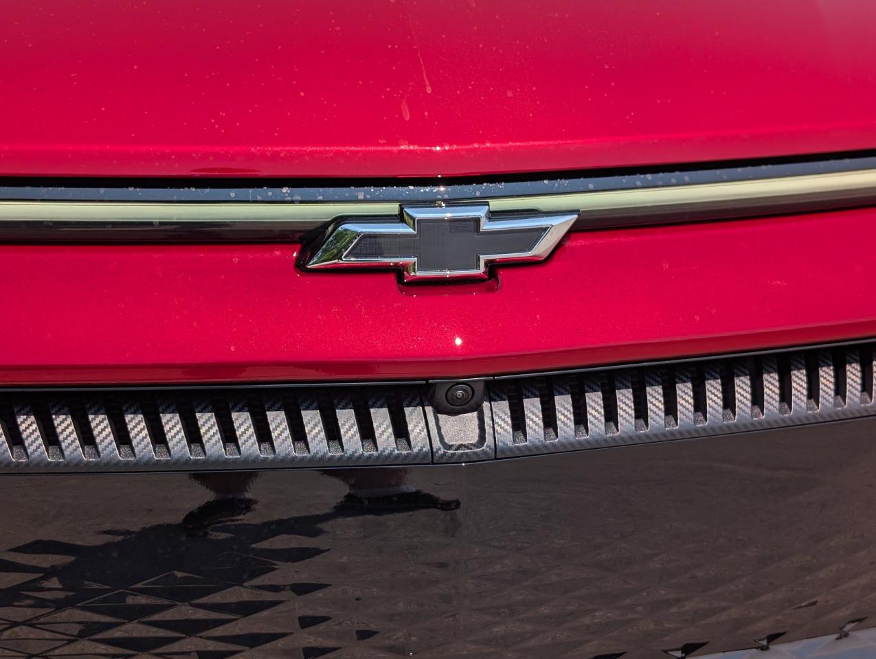 2025 Chevrolet Equinox EV RS Photo