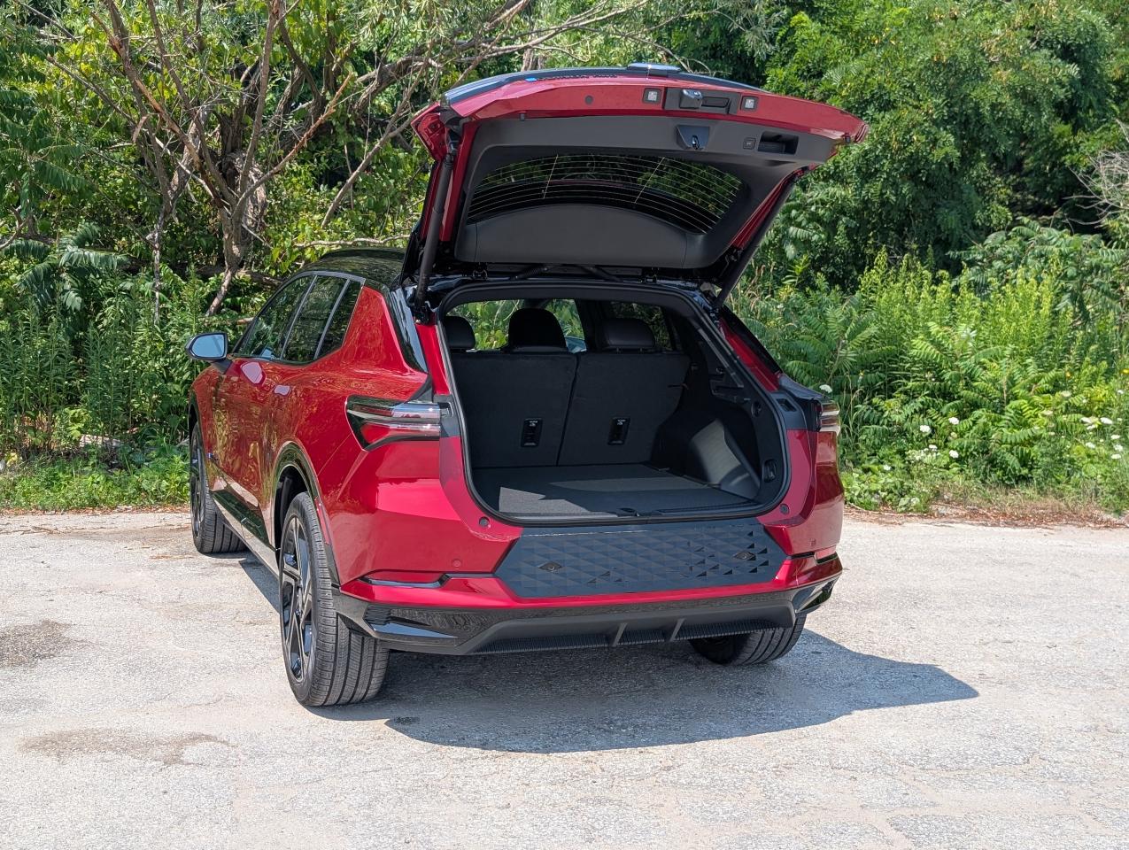 2025 Chevrolet Equinox EV RS Photo