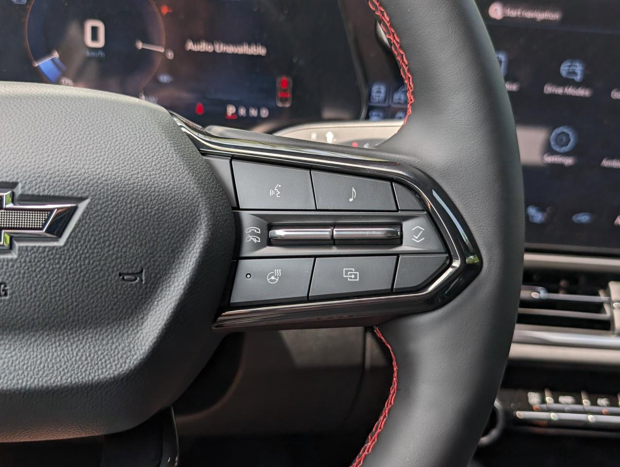 2025 Chevrolet Equinox EV RS Photo