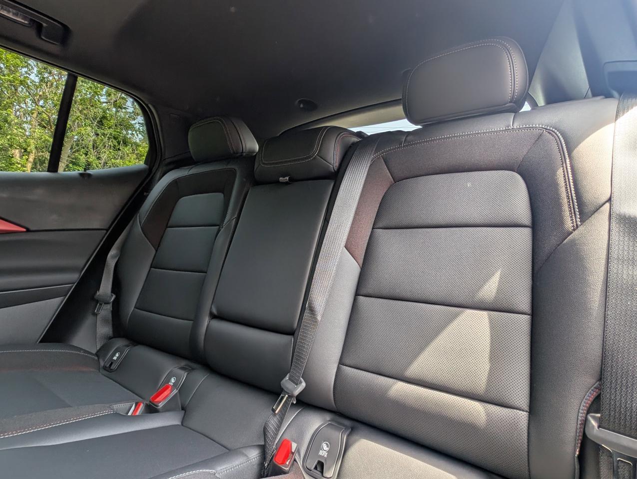 2025 Chevrolet Equinox EV RS Photo