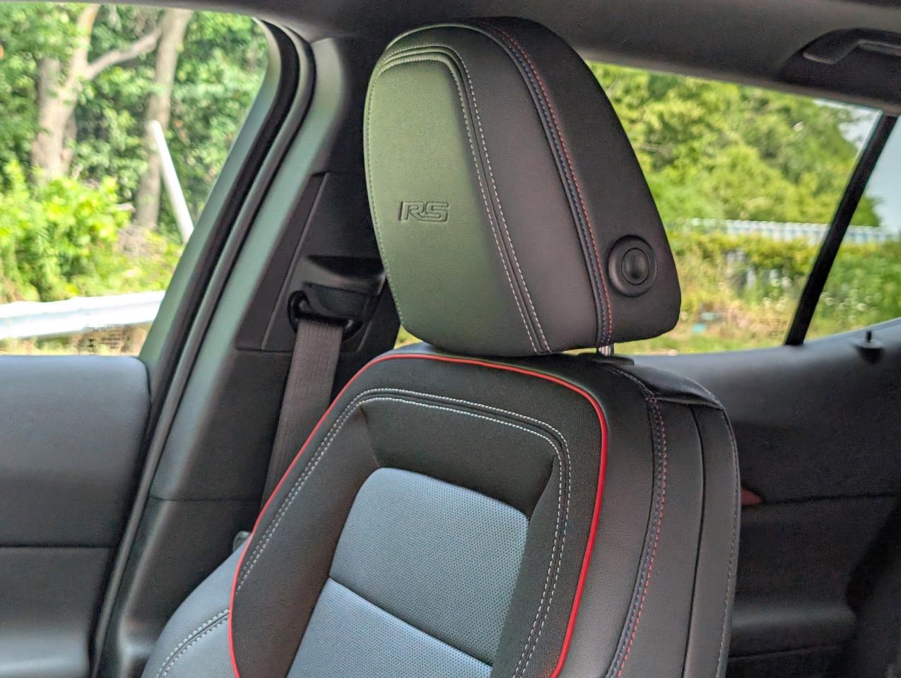 2025 Chevrolet Equinox EV RS Photo