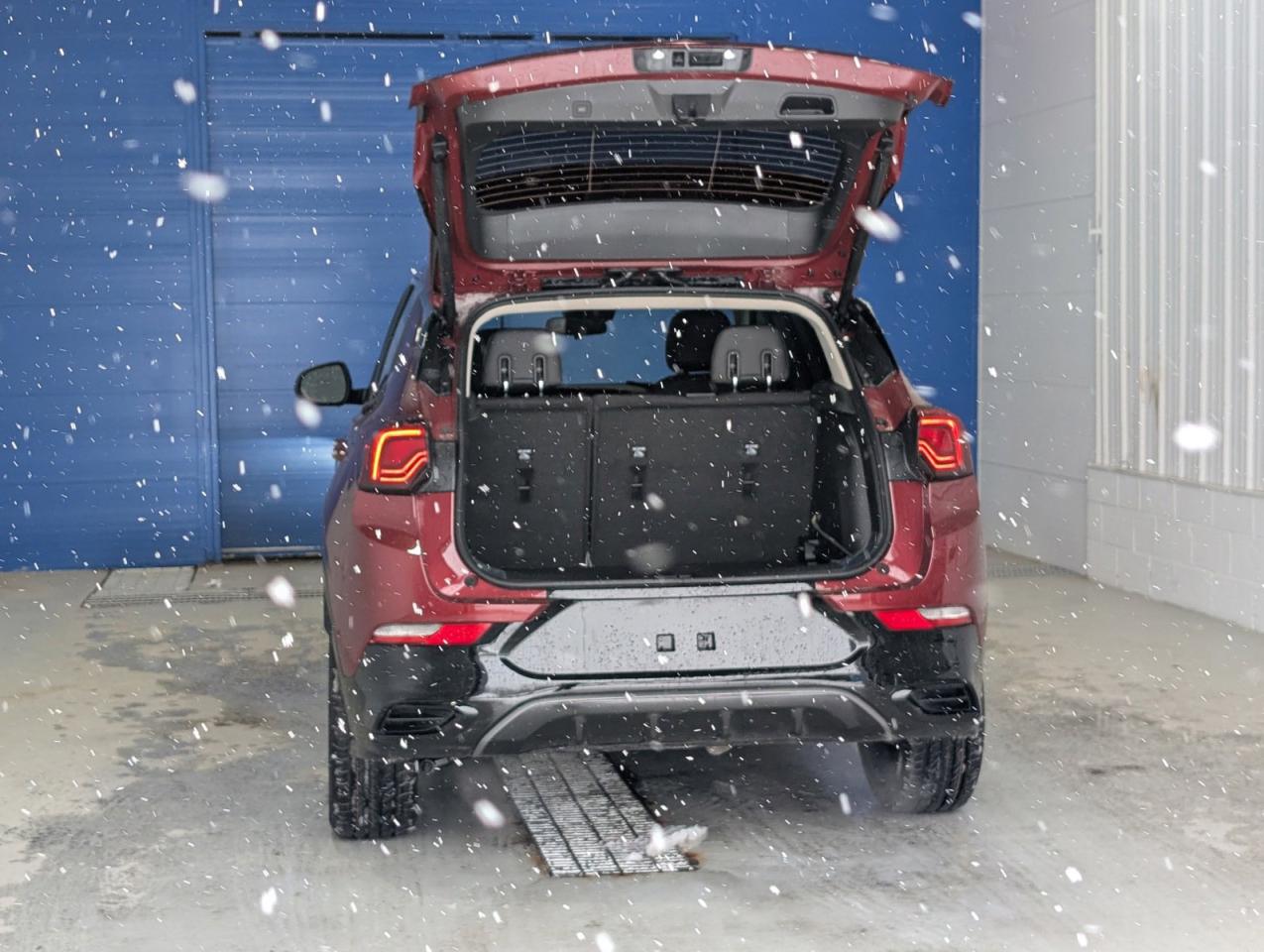 2025 Buick Encore GX Sport Touring Photo