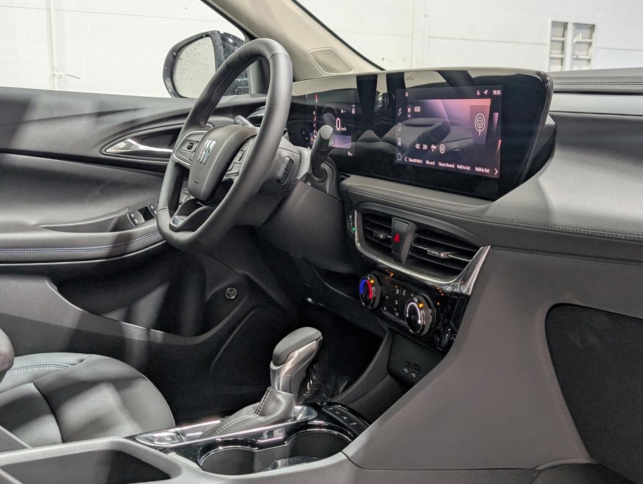 2025 Buick Encore GX Sport Touring Photo