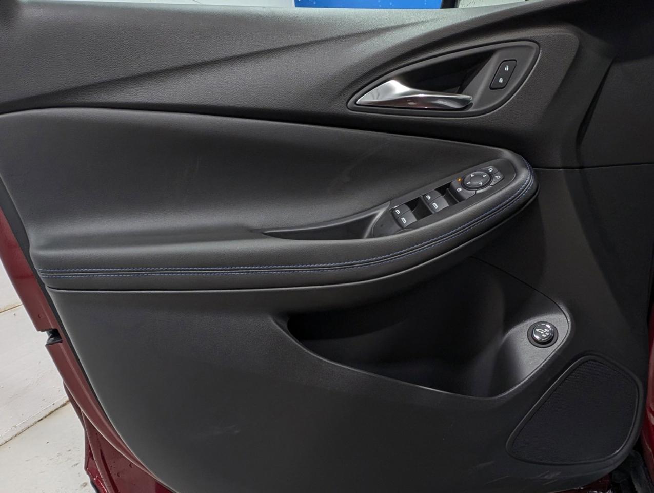 2025 Buick Encore GX Sport Touring Photo