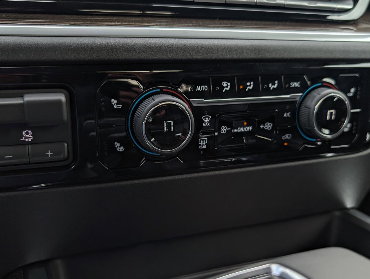 2026 Chevrolet Silverado 1500 RST Photo