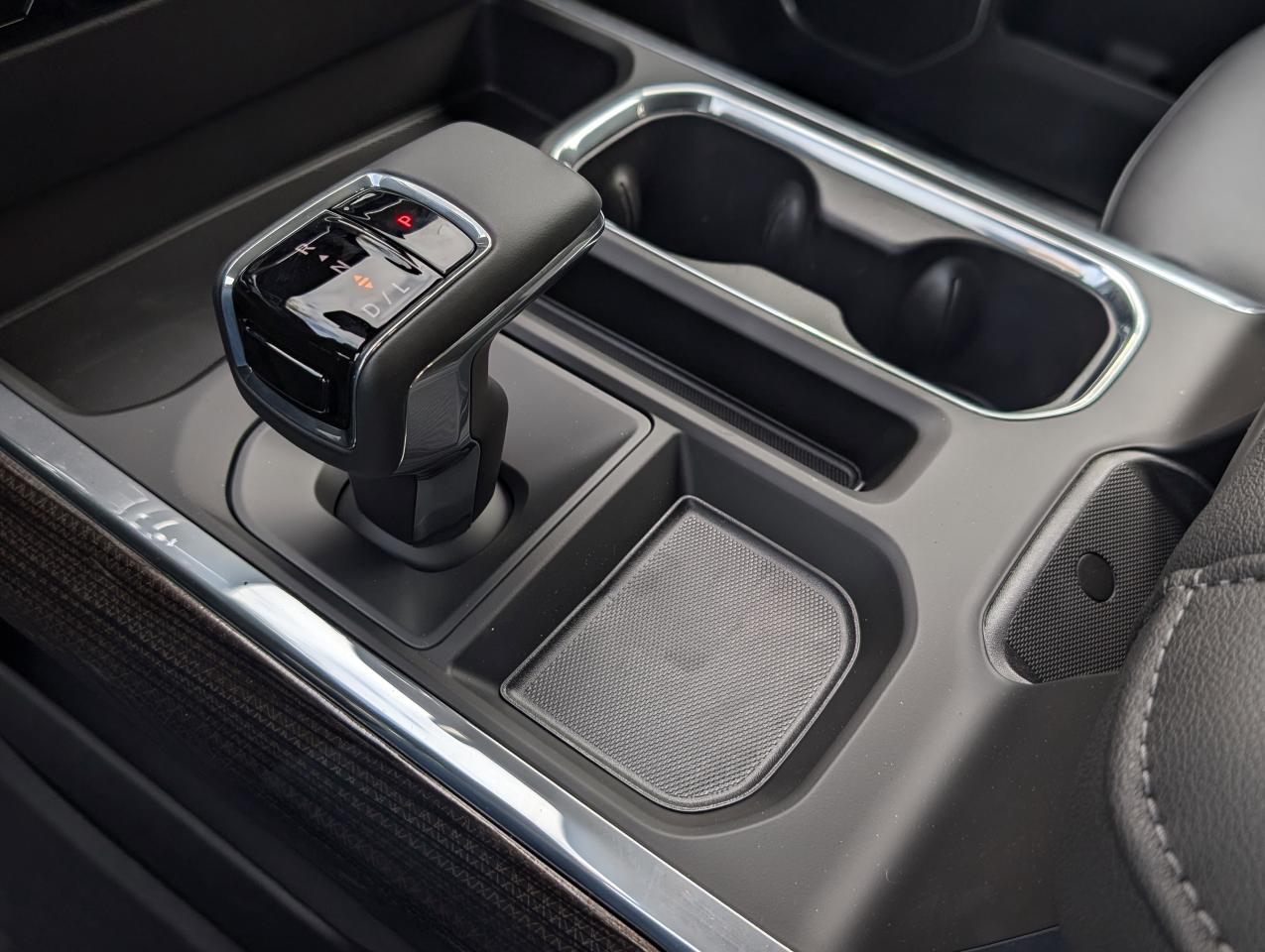 2026 Chevrolet Silverado 1500 RST Photo