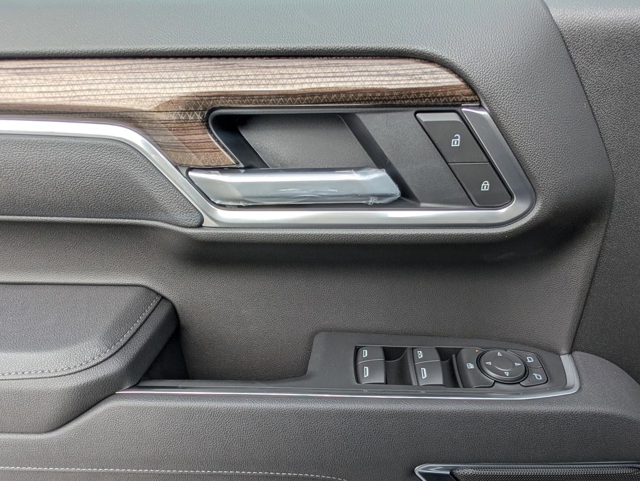 2026 Chevrolet Silverado 1500 RST Photo