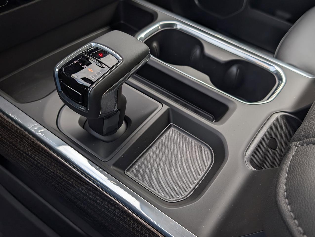 2026 Chevrolet Silverado 1500 RST Photo