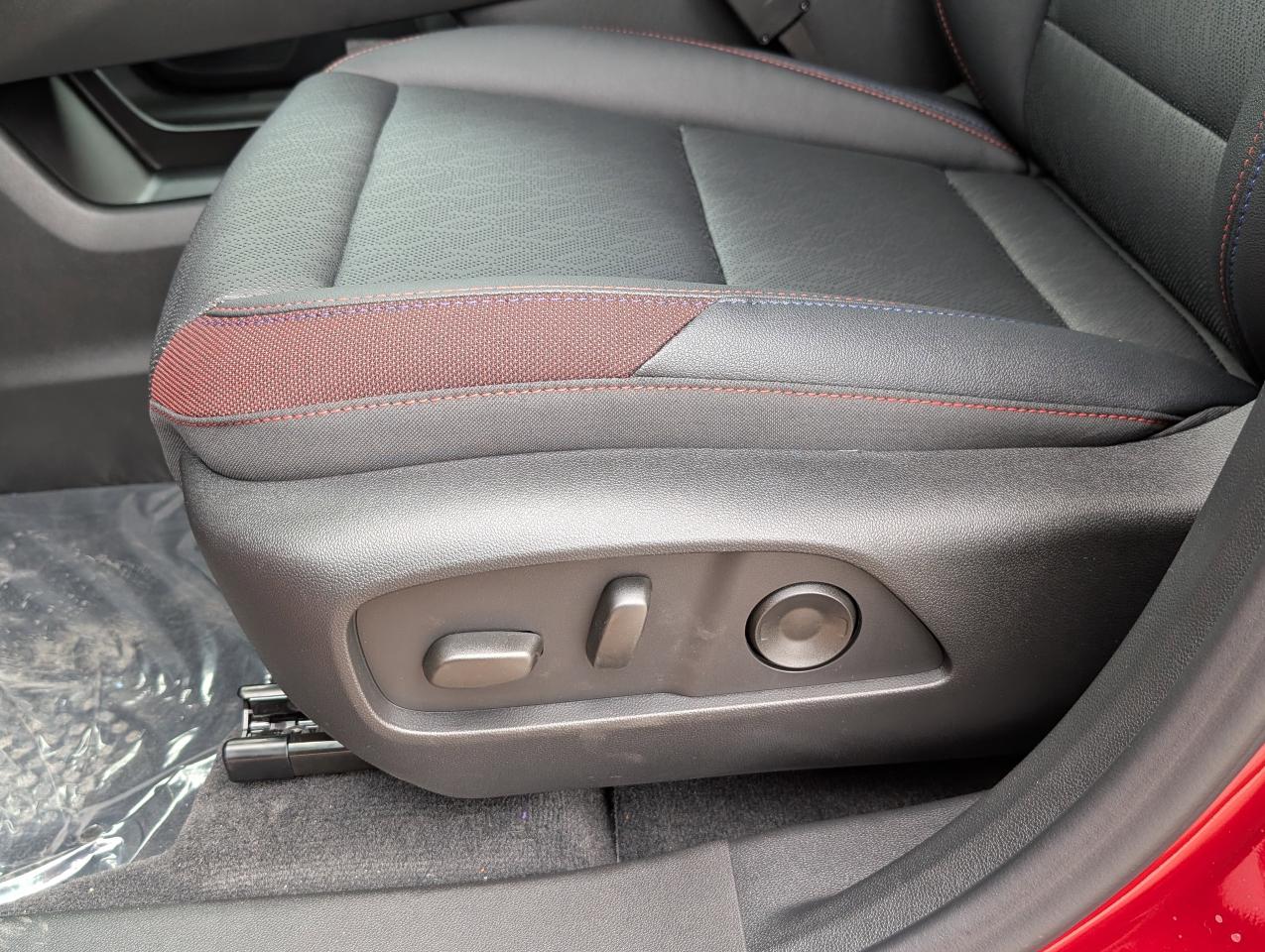 2026 Chevrolet Equinox AWD RS Photo