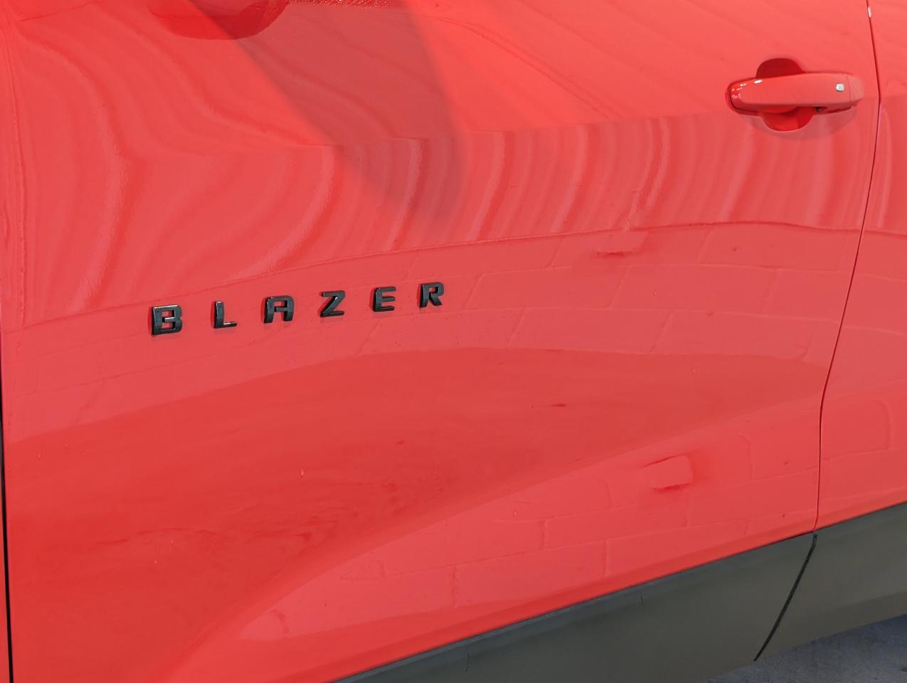 2025 Chevrolet Blazer LT Photo3