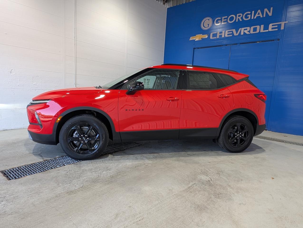 2025 Chevrolet Blazer LT Photo4